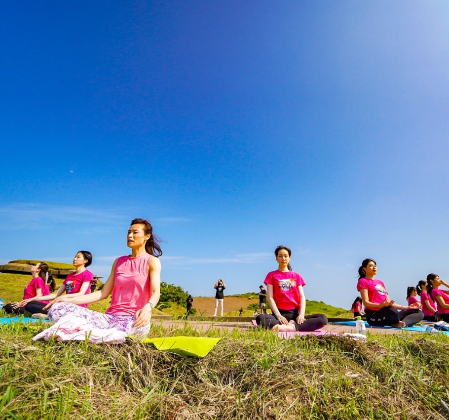 18:30_夕食ドリンク 19:00_講座c